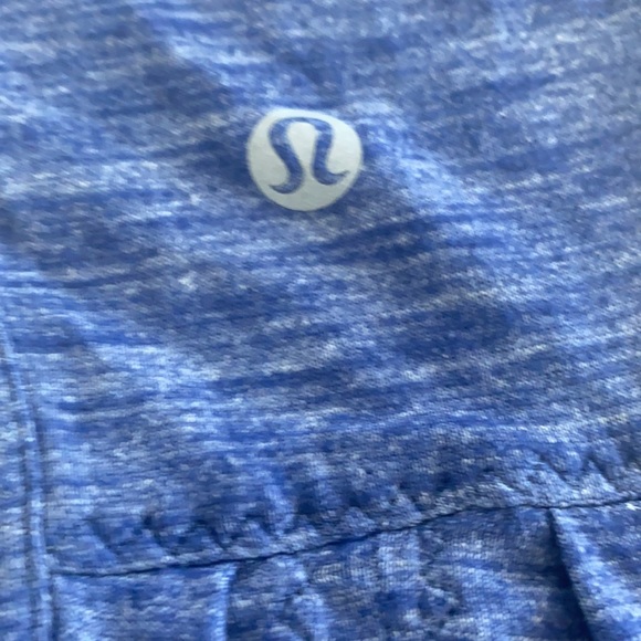 lulu lemons blue tank top - Picture 3 of 4